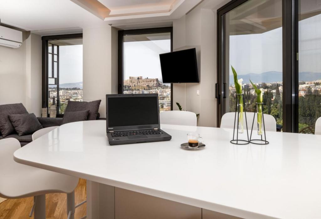 Upscale Luxury Living In Acropolis By Neuvel Apartment Athens Luaran gambar